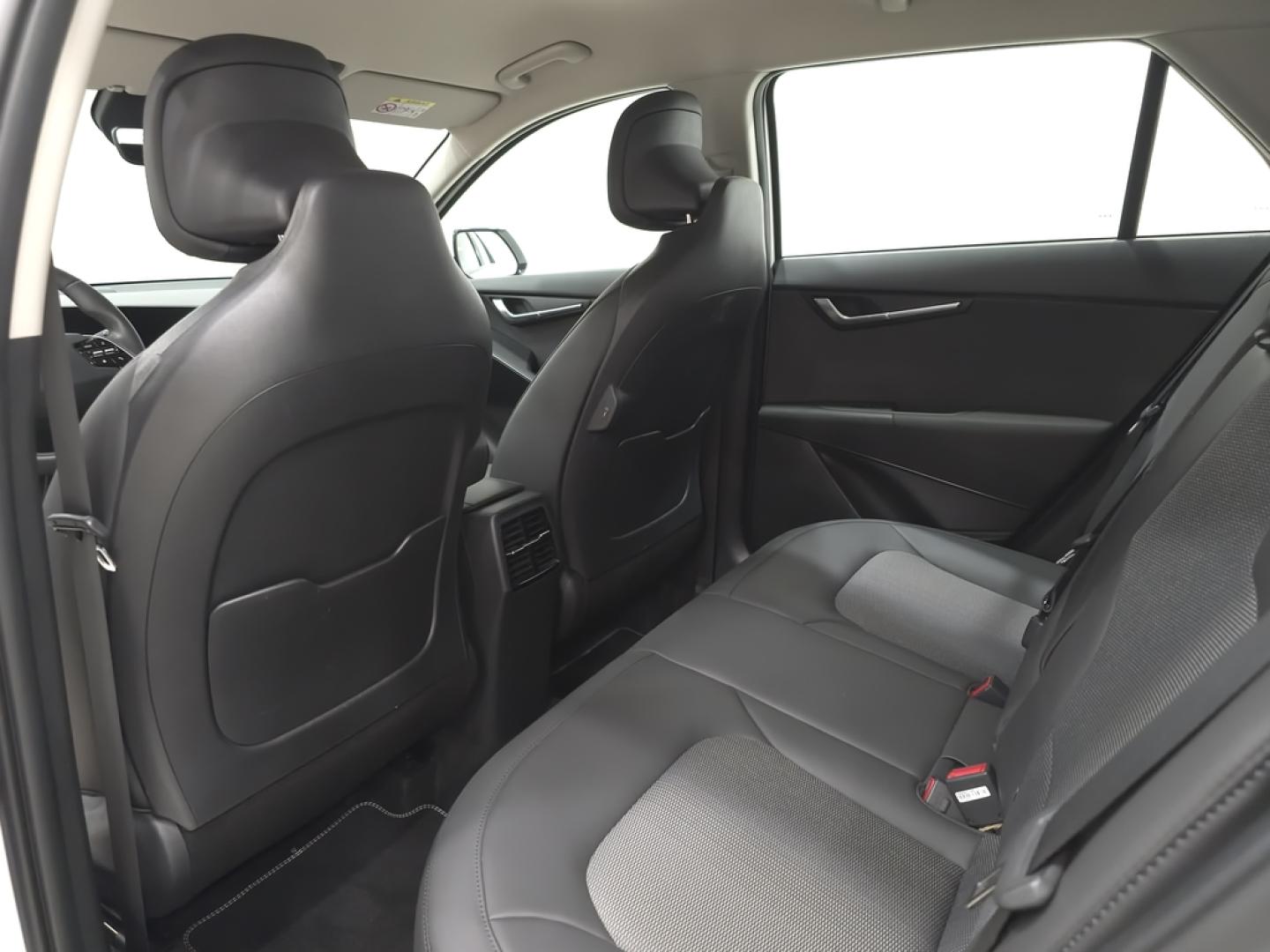 Kia Niro 1.6 GDi PHEV 135kW (183CV) Drive