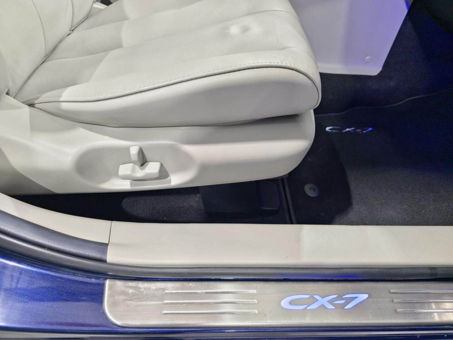 Mazda CX-7 2.2 CRTD Luxury