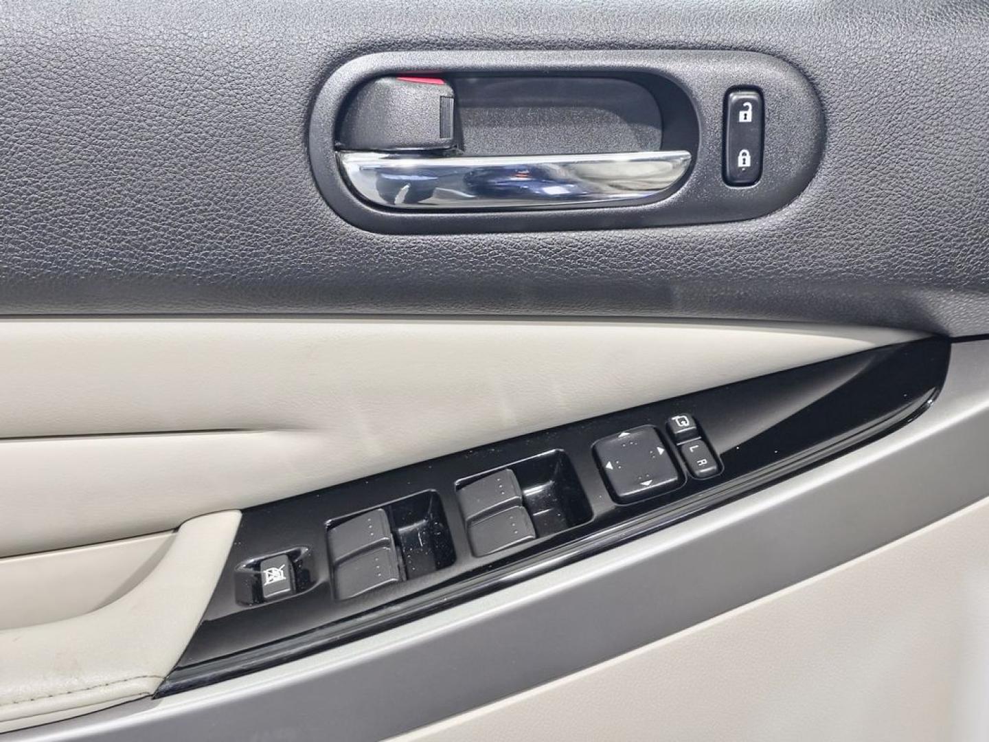 Mazda CX-7 2.2 CRTD Luxury