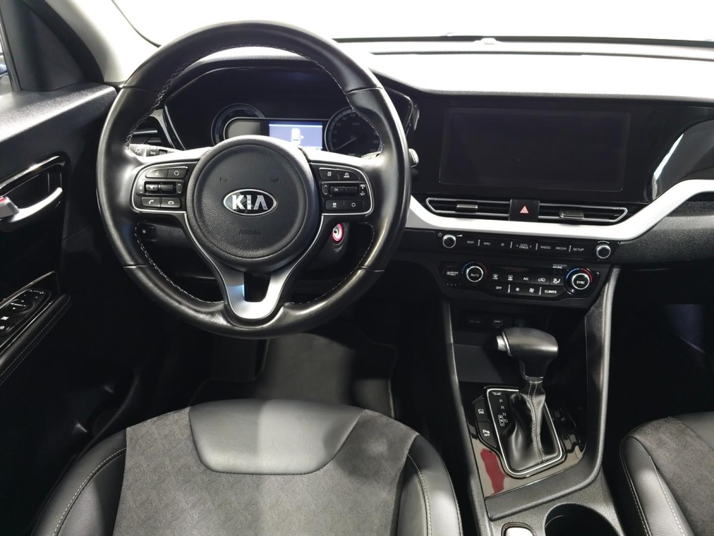 Kia Niro 1.6 GDi HEV 104kW (141CV) Drive