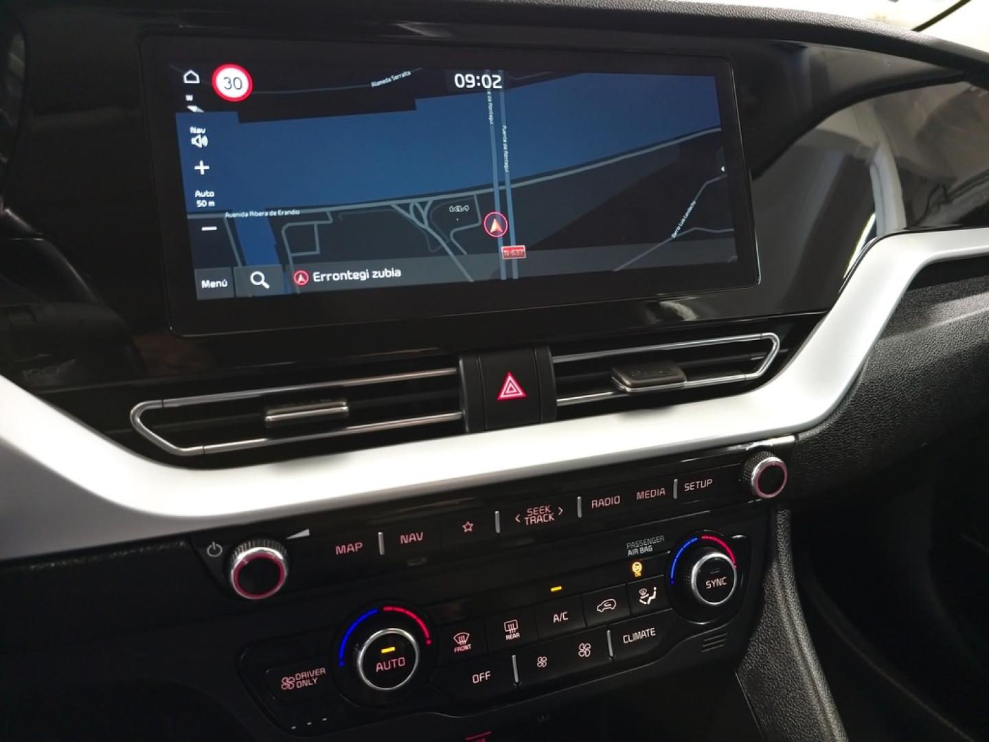 Kia Niro 1.6 GDi HEV 104kW (141CV) Drive