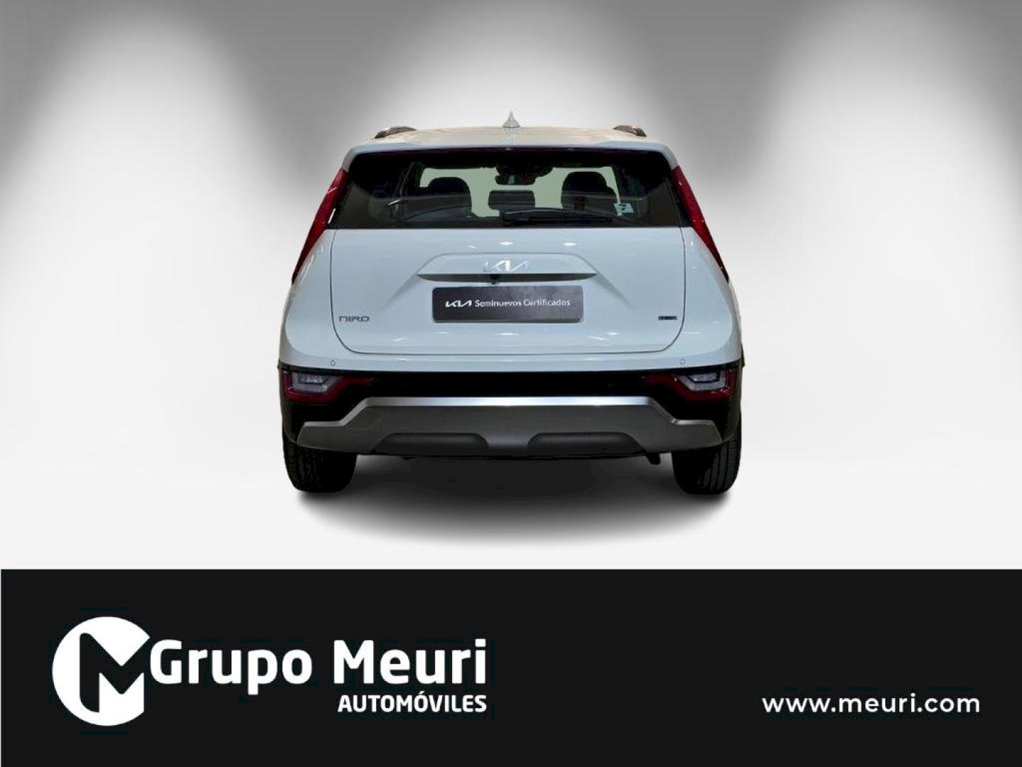 Kia Niro 1.6 GDi HEV 95kW (129CV) Drive