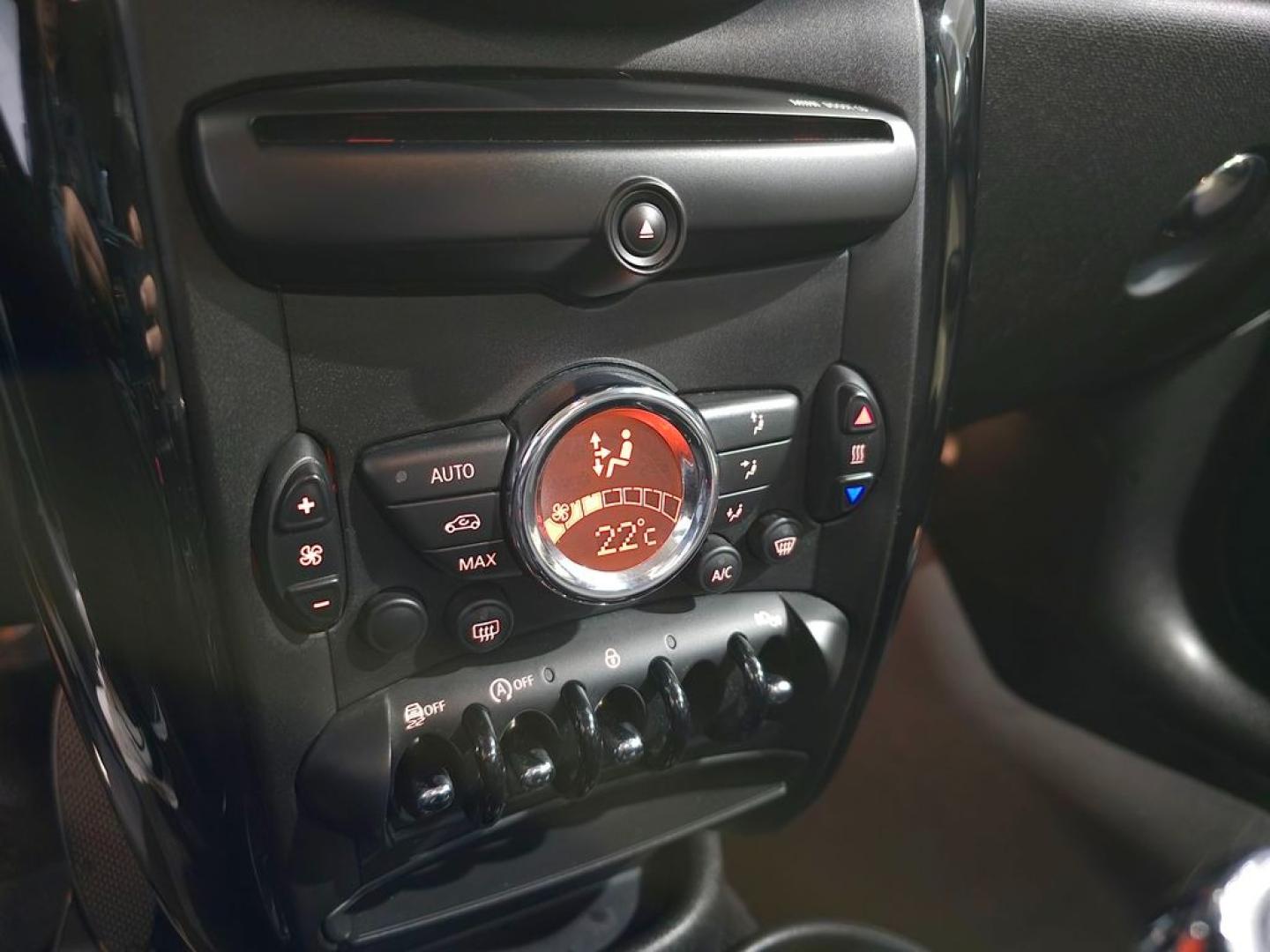 Mini Countryman COOPER D COUNTRYMAN