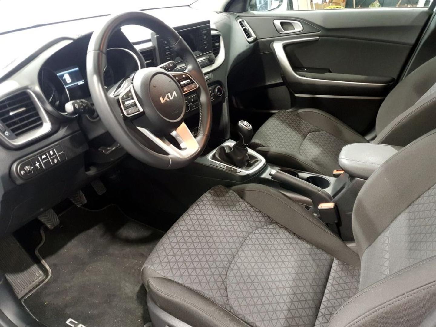 Kia Ceed 1.0 T-GDi 88kW (120CV) Concept