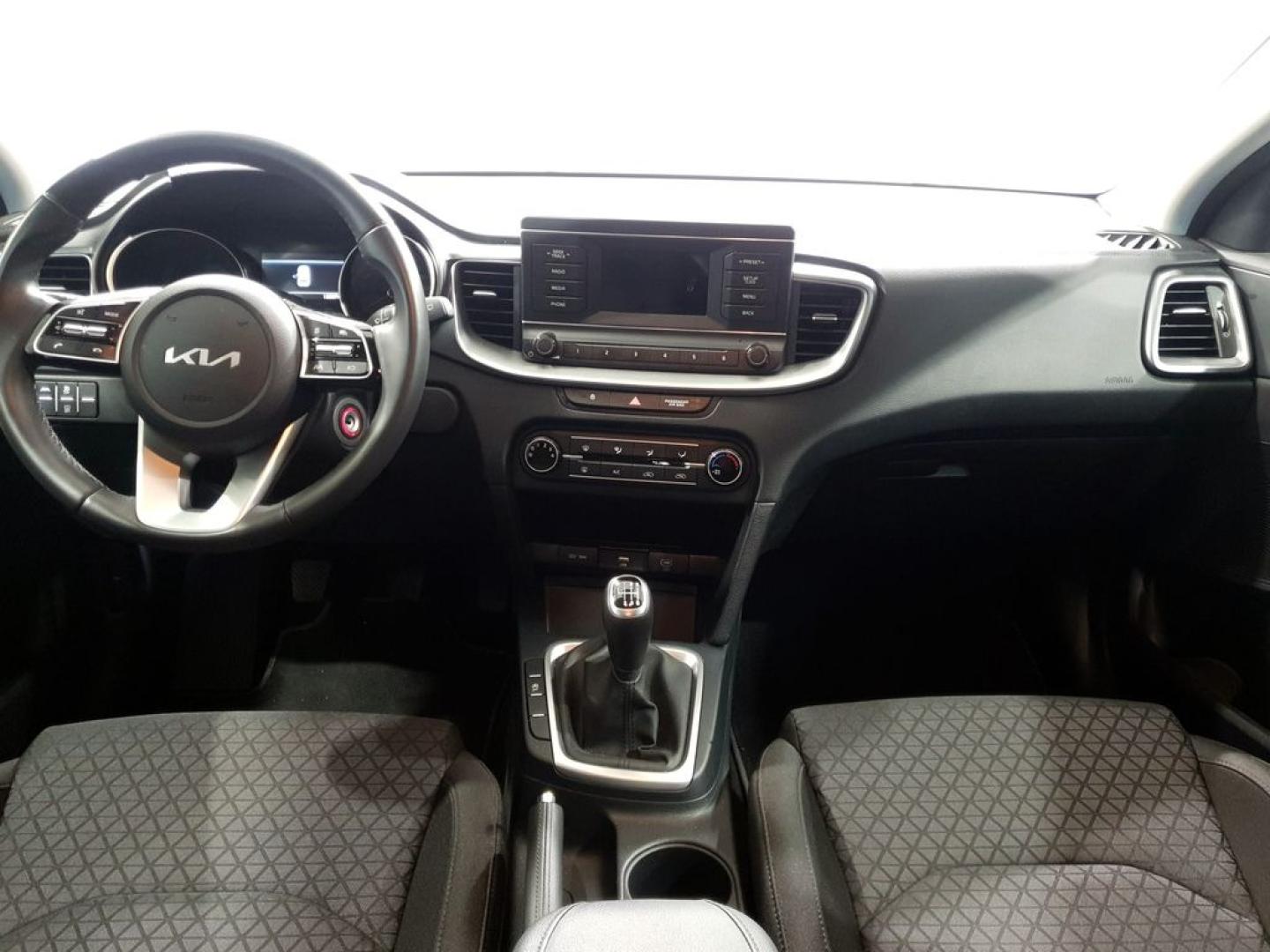 Kia Ceed 1.0 T-GDi 88kW (120CV) Concept