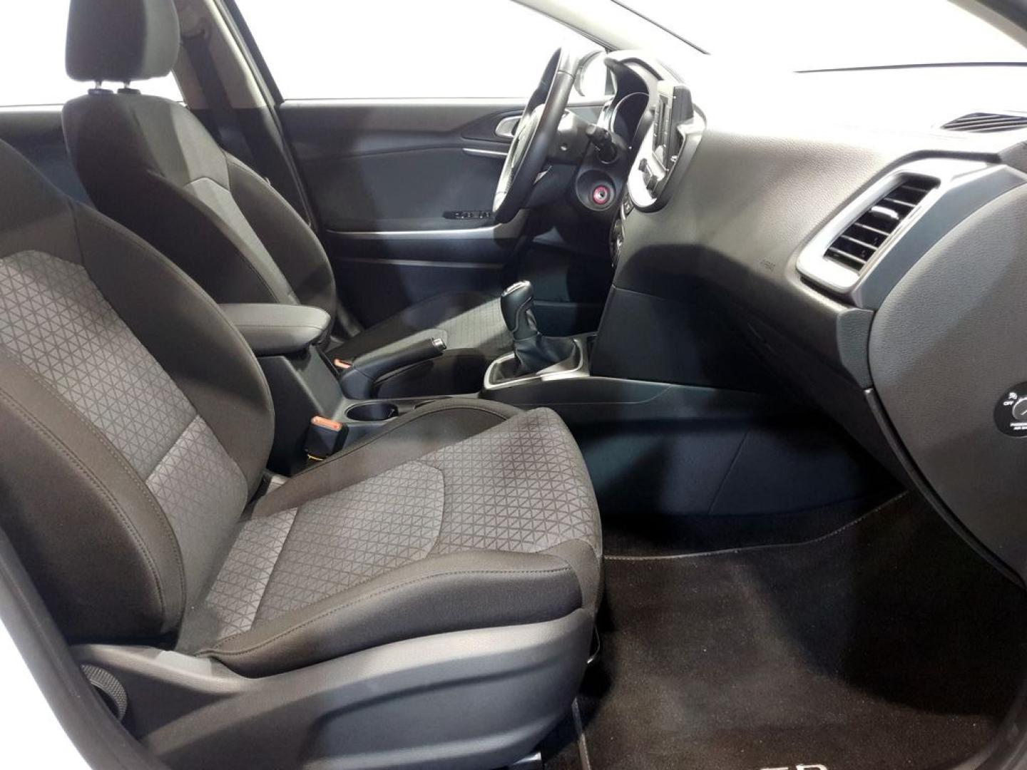 Kia Ceed 1.0 T-GDi 88kW (120CV) Concept