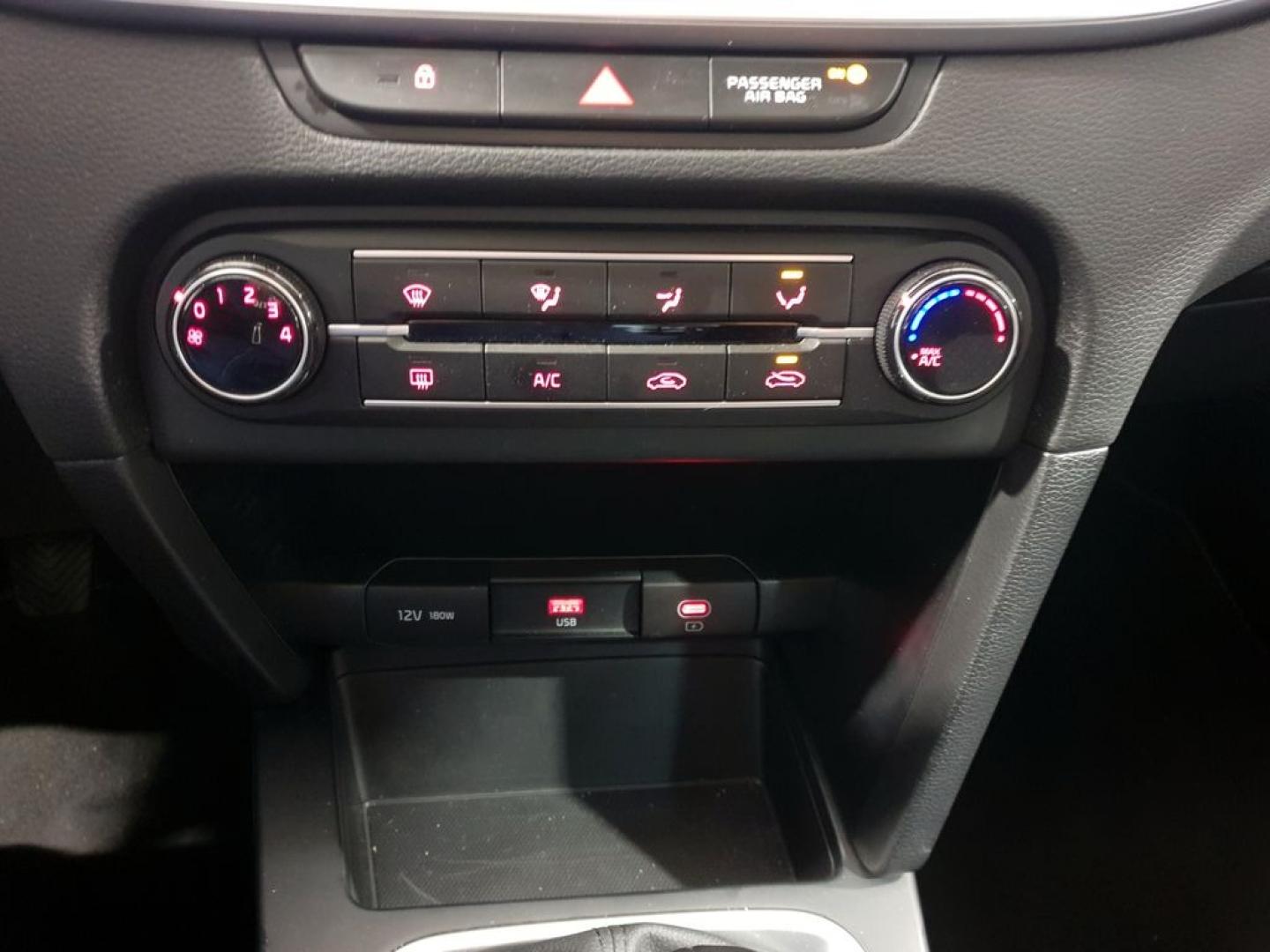 Kia Ceed 1.0 T-GDi 88kW (120CV) Concept