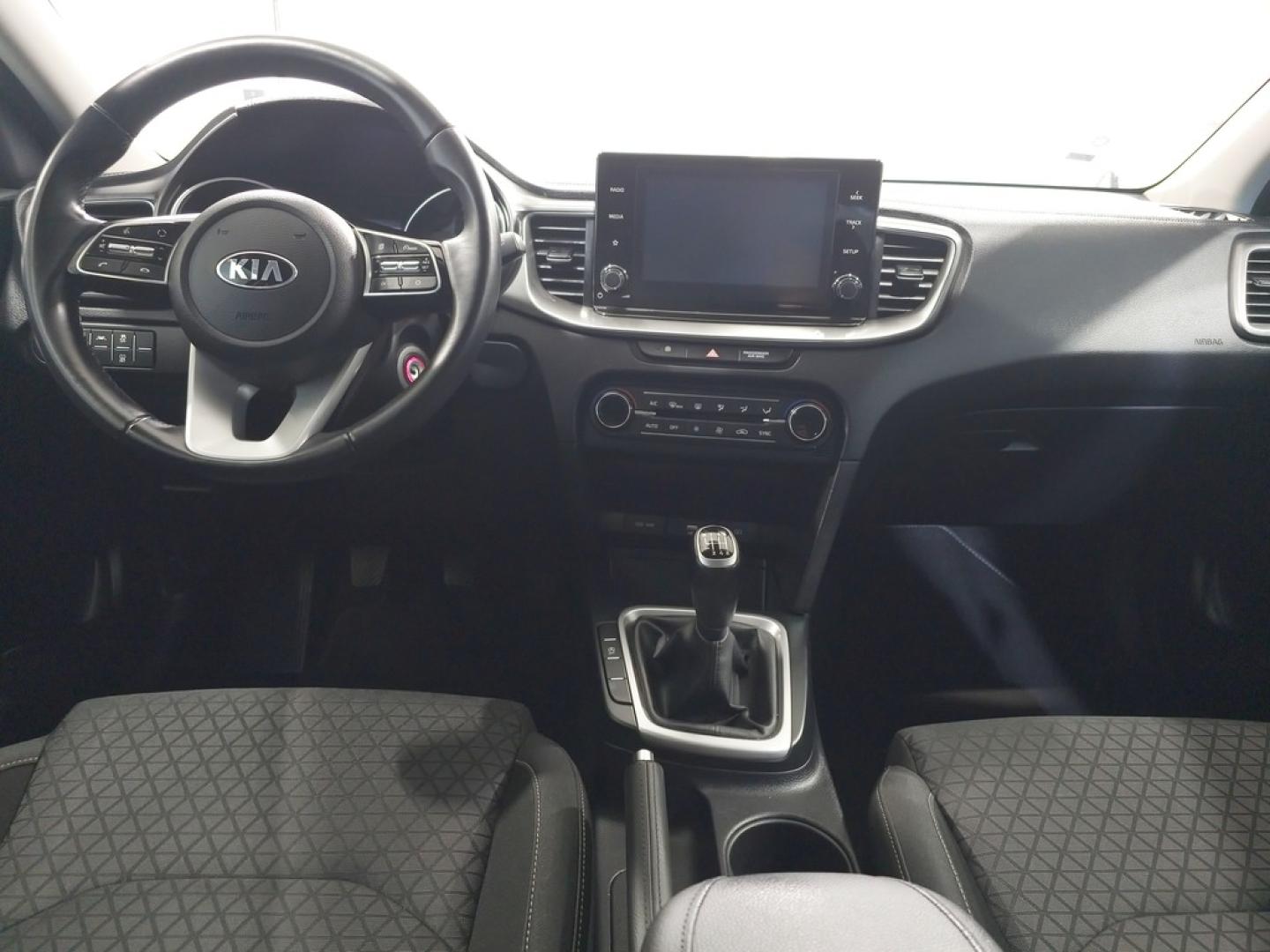 Kia Ceed 1.4 T-GDi 103kW (140CV) Drive