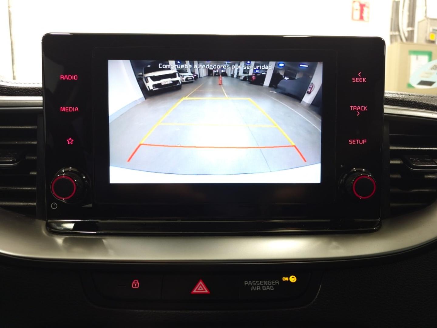 Kia Ceed 1.4 T-GDi 103kW (140CV) Drive