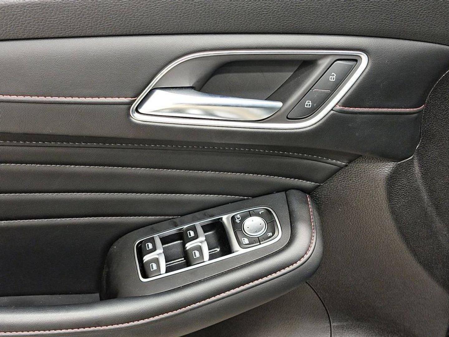 MG eHS 1.5T-GDI PHEV Luxury
