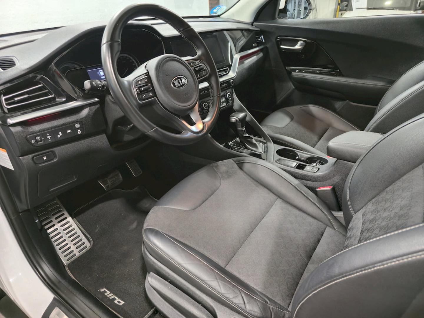 Kia Niro 1.6 GDi HEV 104kW (141CV) Emotion