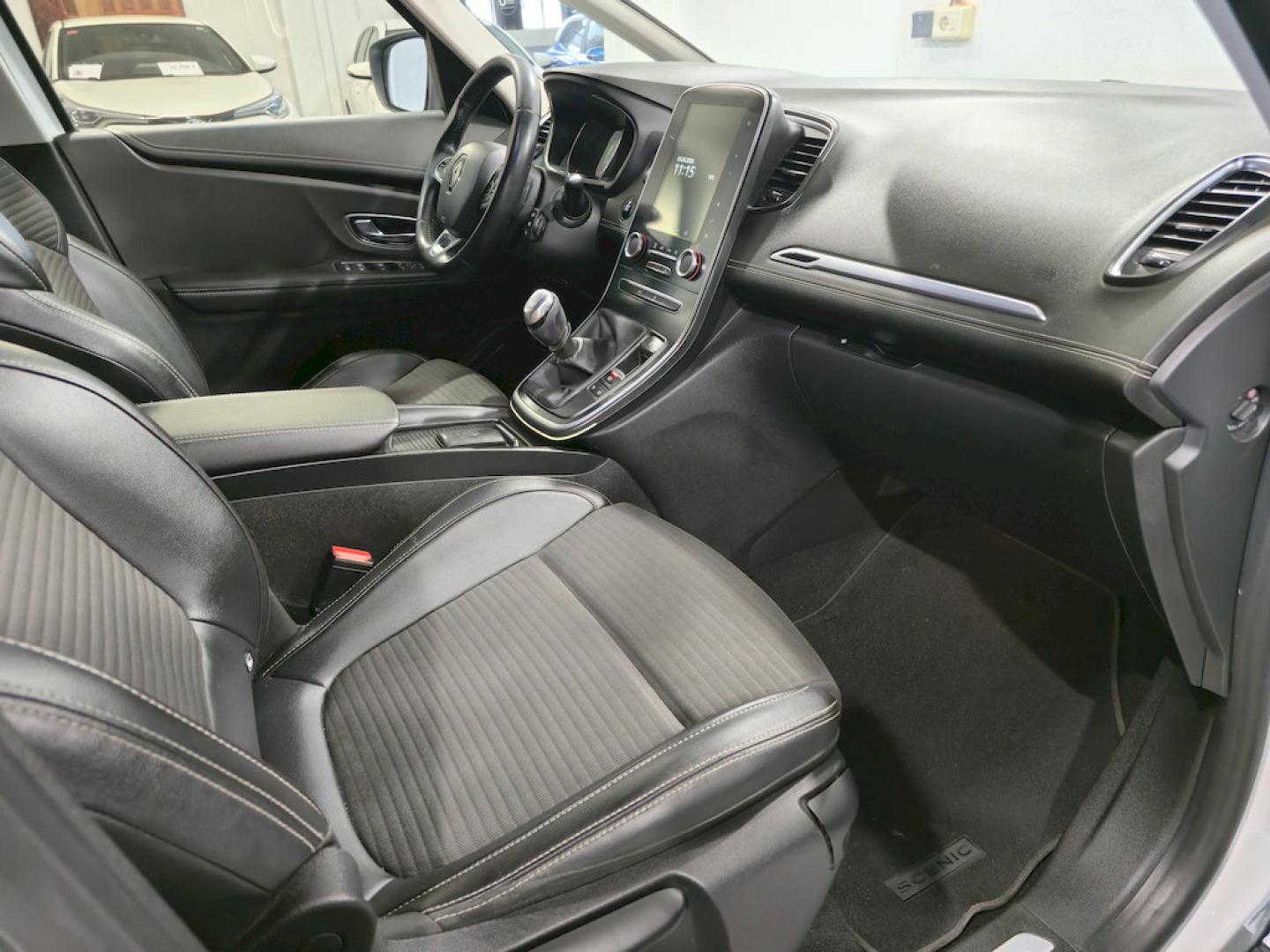 Renault Grand Scenic Zen TCe 97kW (130CV)