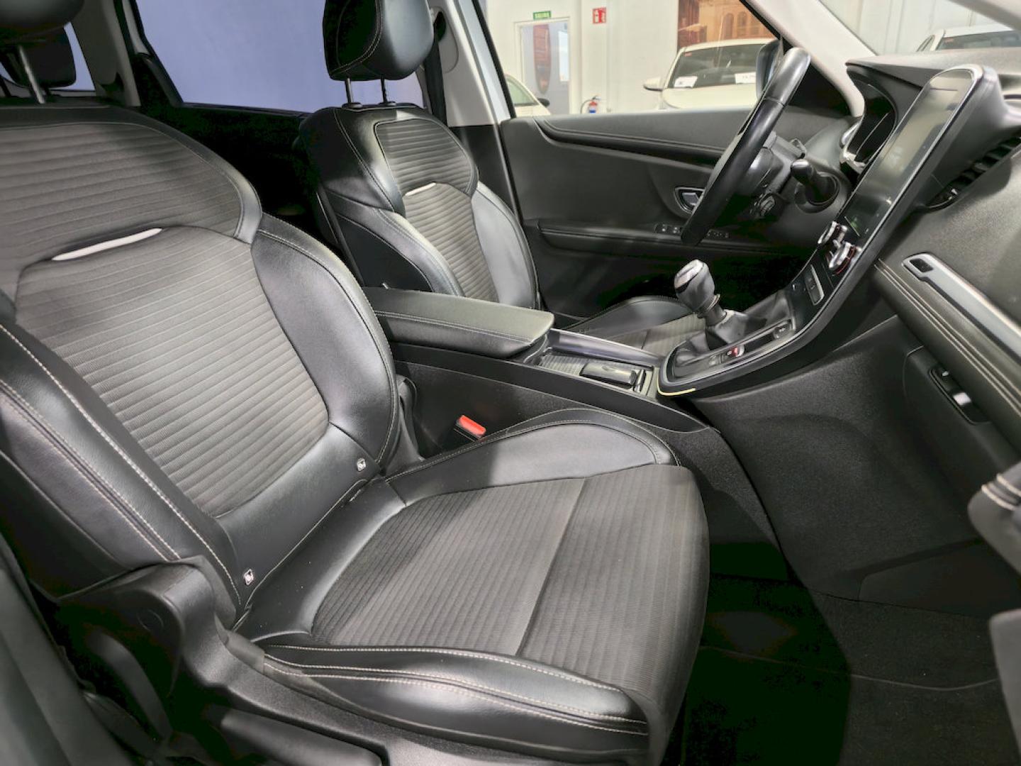 Renault Grand Scenic Zen TCe 97kW (130CV)