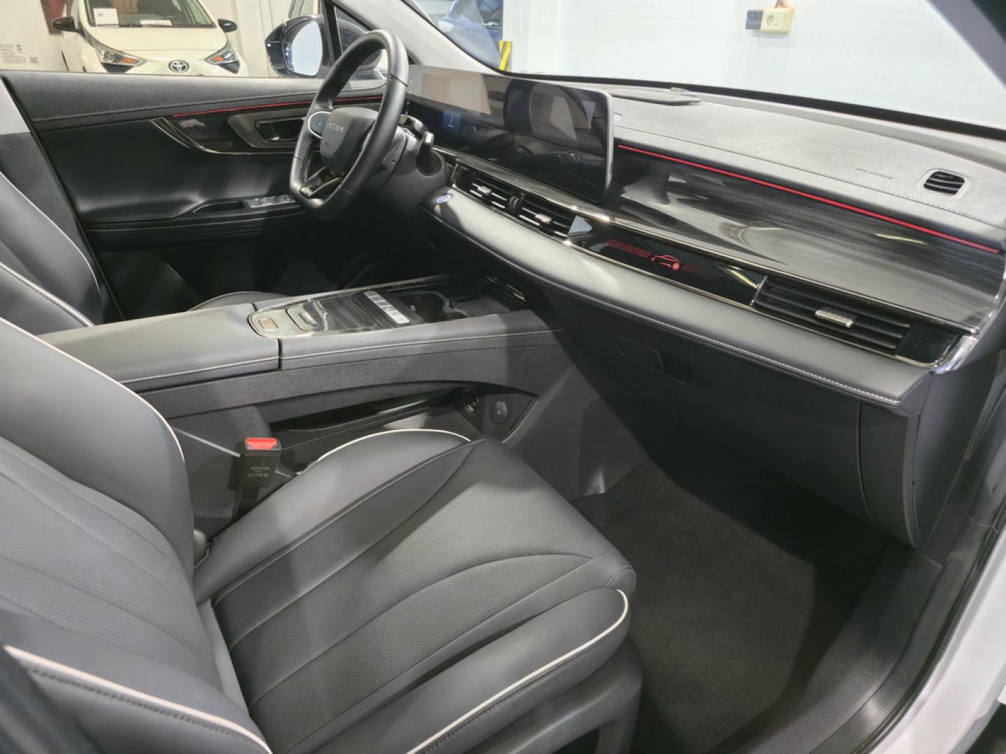 Omoda 5 MY25 - Premium 1.6 TGDI 108kW (145cv)