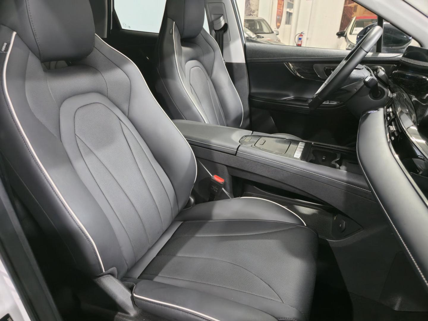 Omoda 5 MY25 - Premium 1.6 TGDI 108kW (145cv)