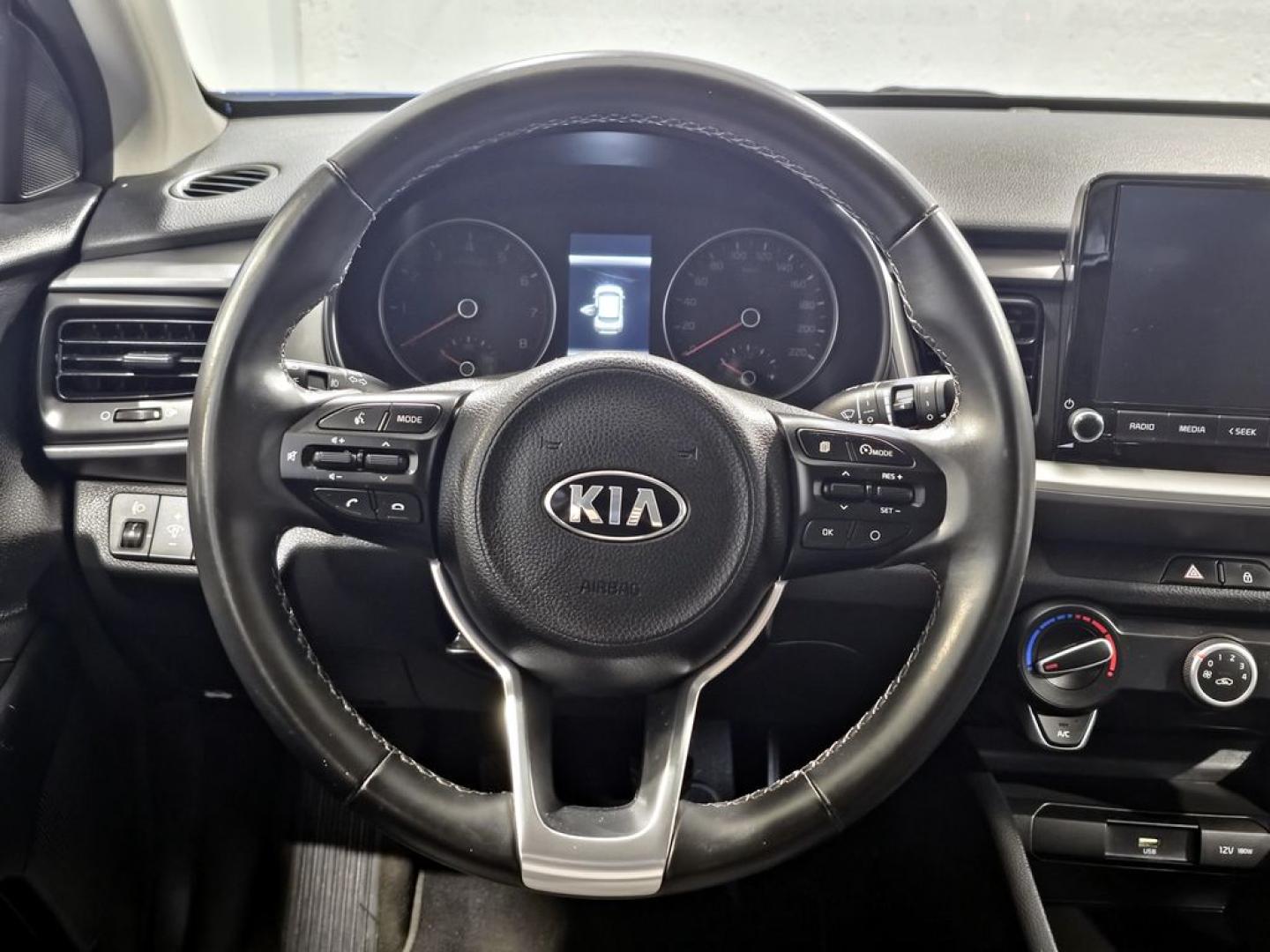 Kia Stonic 1.0 T-GDi 74kW (100CV) MHEV iMT Concept