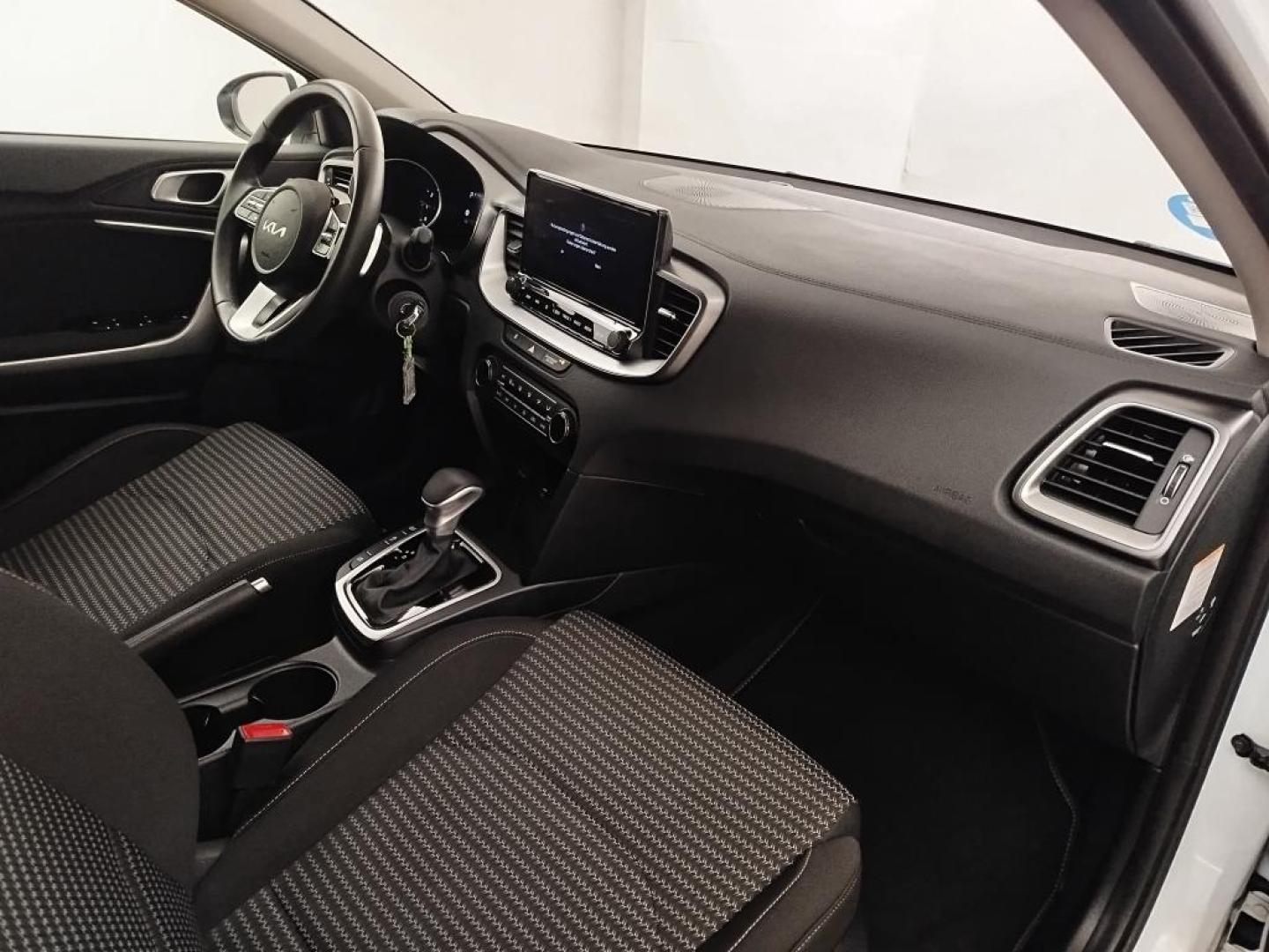 Kia Ceed 1.0 MHEV 74kW (100CV) Drive DCT