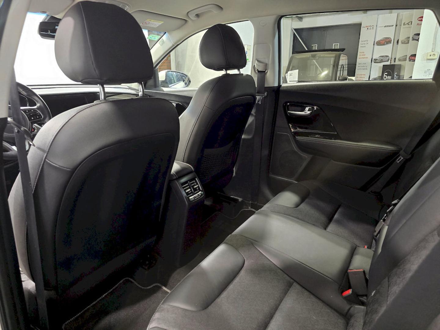 Kia Niro 1.6 GDi HEV 104kW (141CV) Emotion