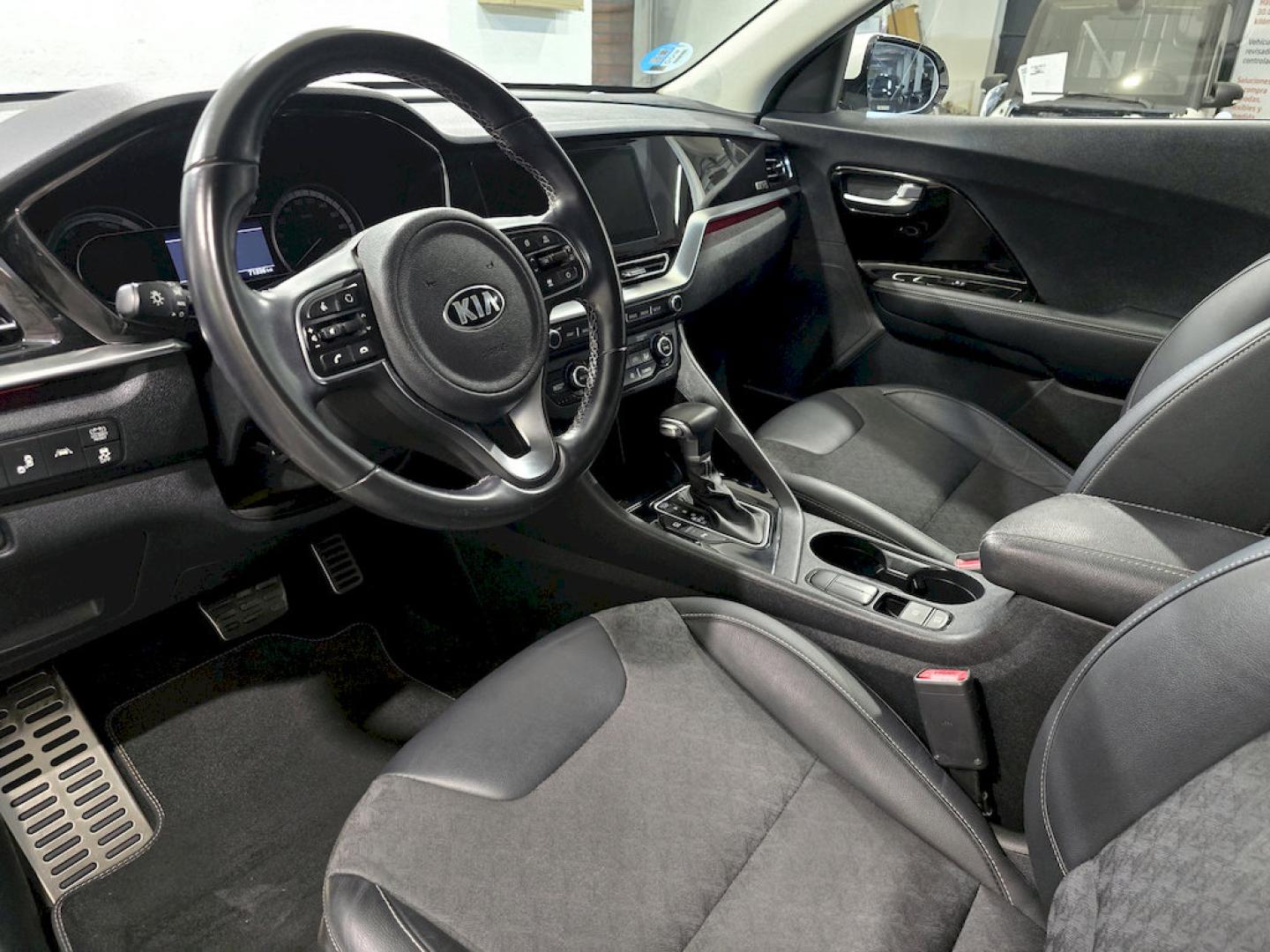 Kia Niro 1.6 GDi HEV 104kW (141CV) Emotion