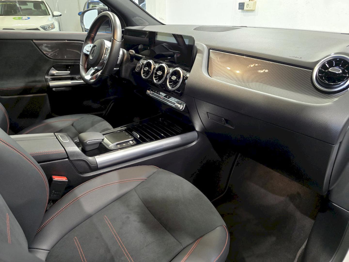 Mercedes Benz Clase GLA GLA 200 D 4MATIC AMG LINE