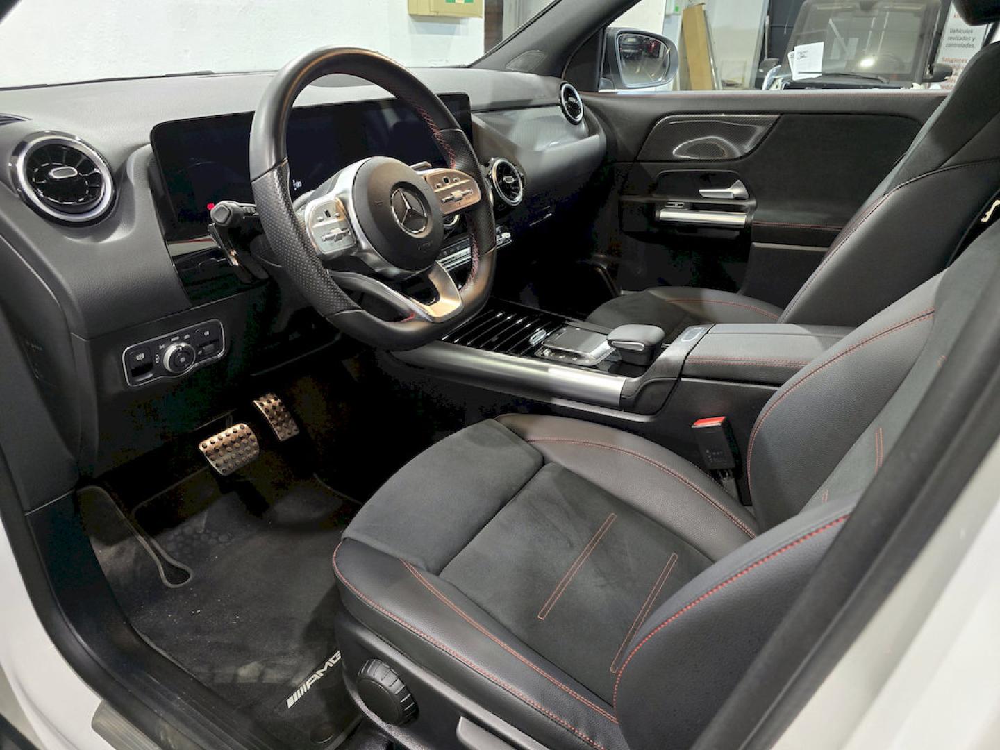 Mercedes Benz Clase GLA GLA 200 D 4MATIC AMG LINE