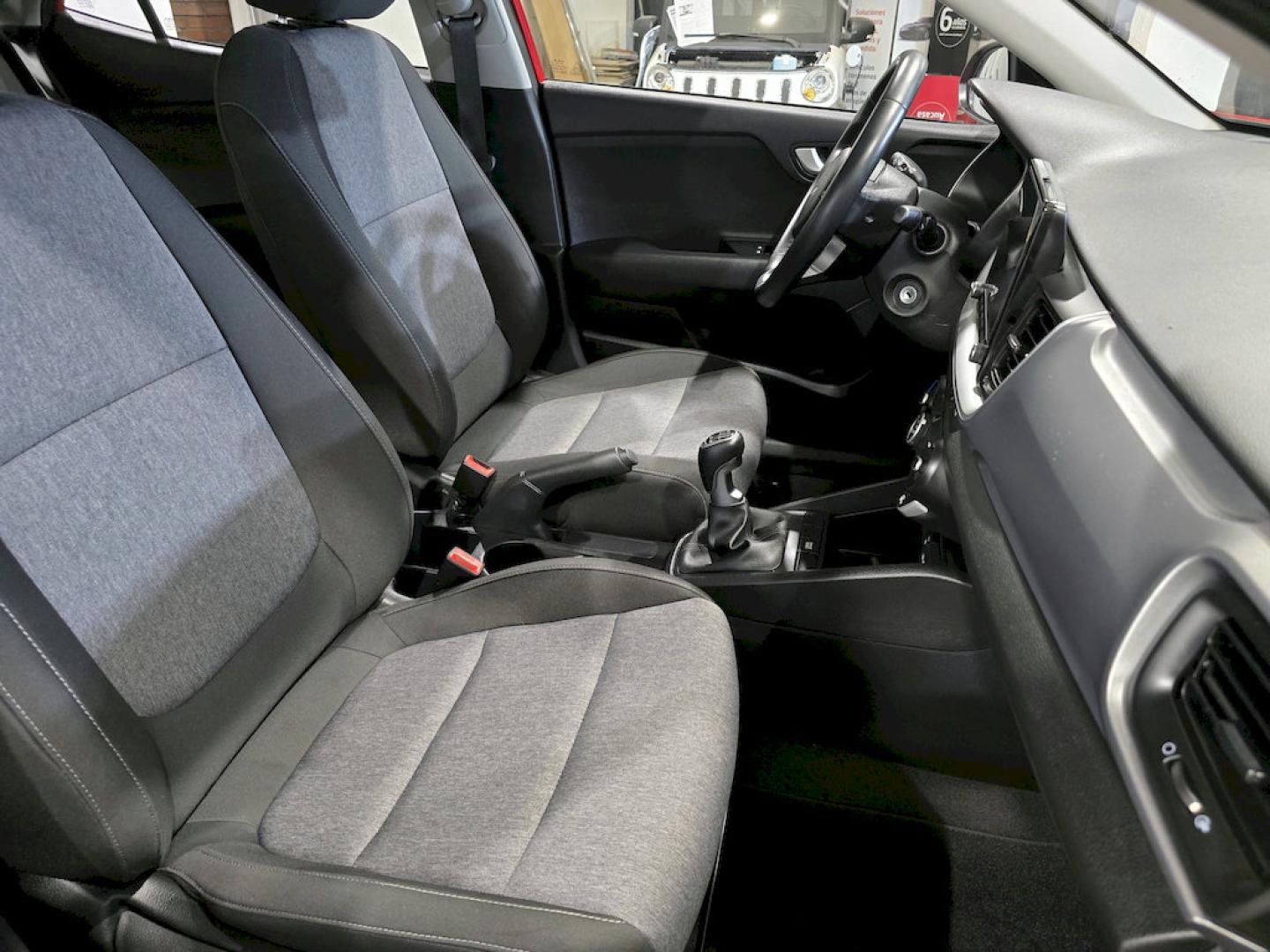 Kia Stonic 1.0 T-GDi 74kW (100CV) MHEV iMT Concept