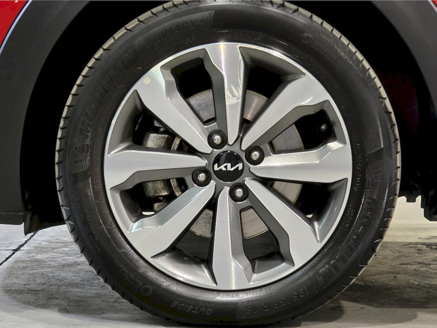 Kia Stonic 1.0 T-GDi 74kW (100CV) MHEV iMT Concept