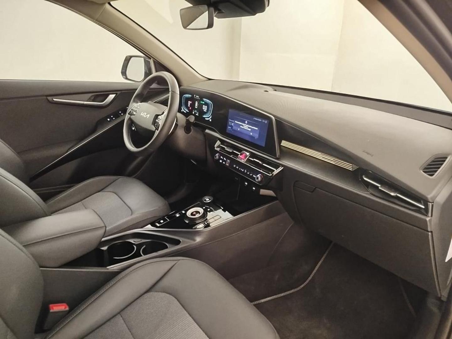 Kia Niro 1.6 GDi HEV 95kW (129CV) Drive