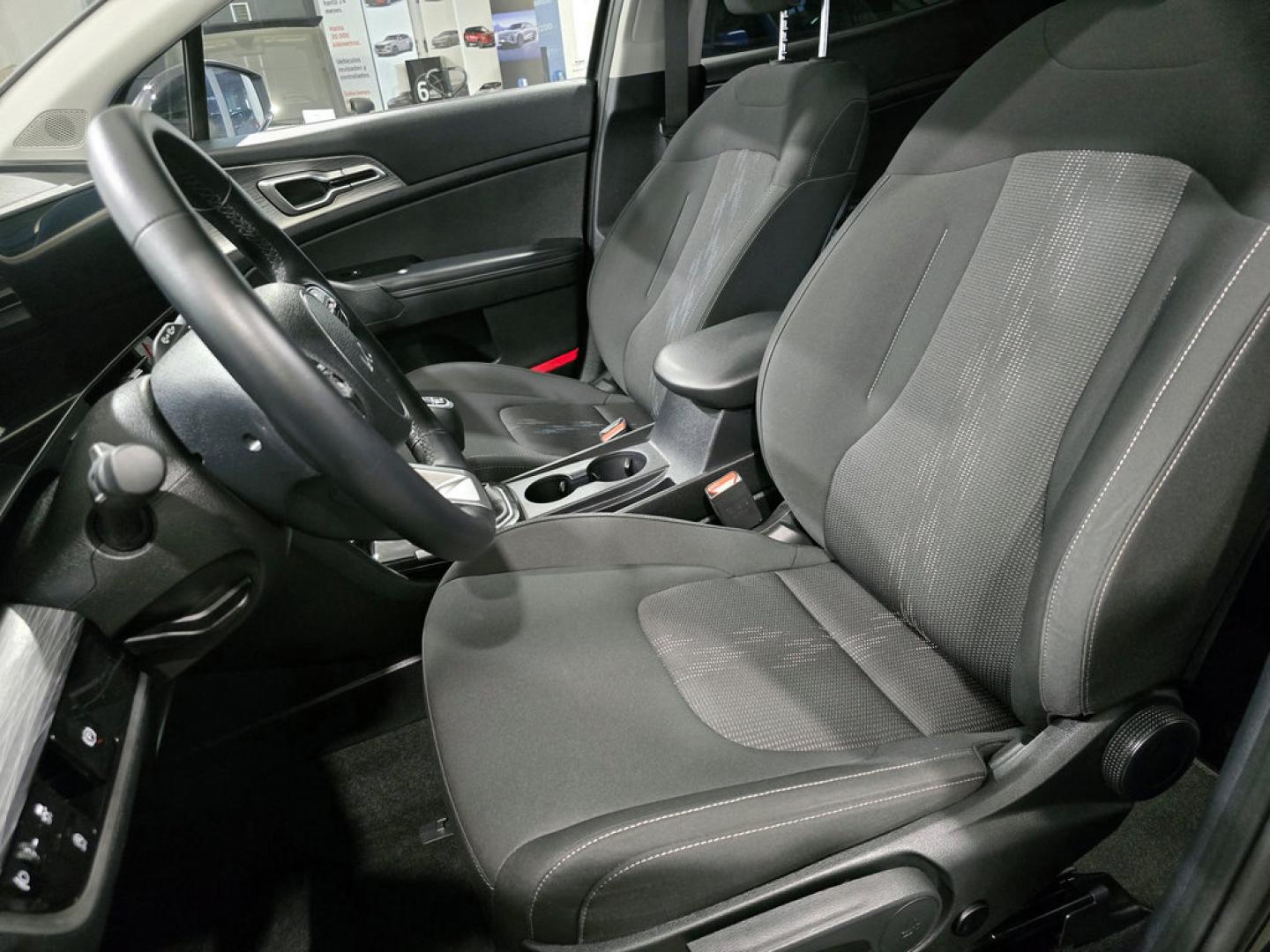 Kia Sportage 1.6 T-GDi MHEV 118kW (160CV) Drive 17" 4x2
