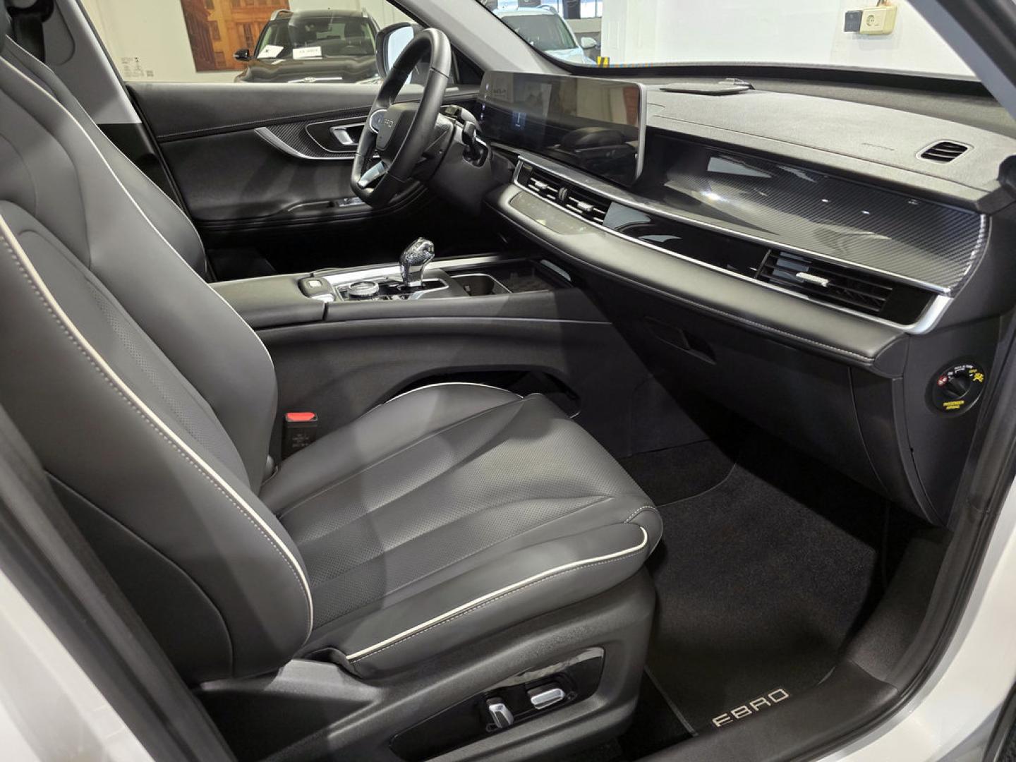 Ebro S700 1.5 TGDI PHEV Premium E-CVT