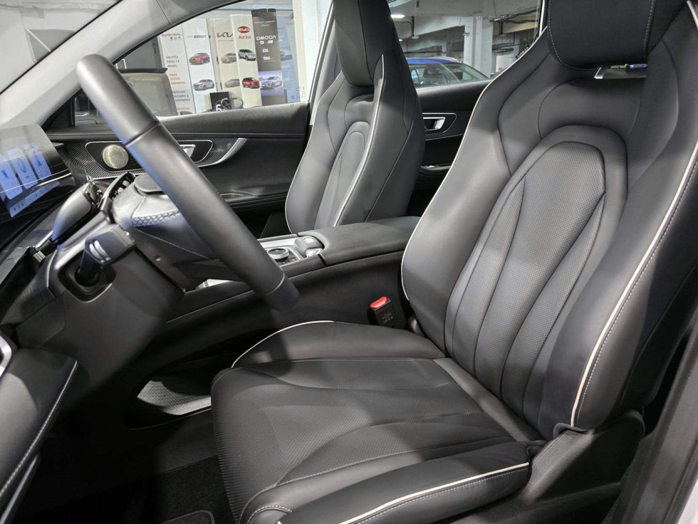 Ebro S700 1.5 TGDI PHEV Premium E-CVT