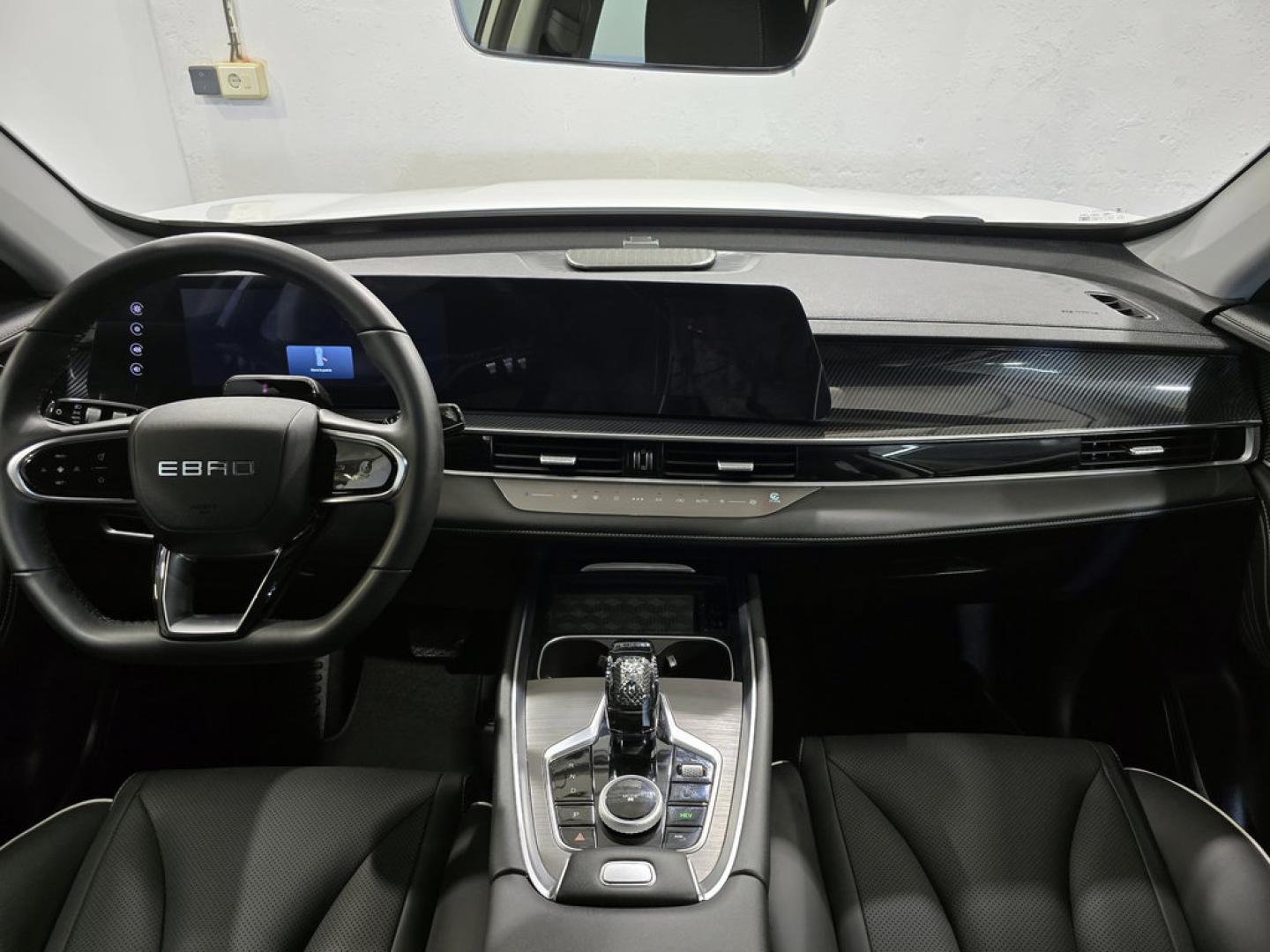Ebro S700 1.5 TGDI PHEV Premium E-CVT