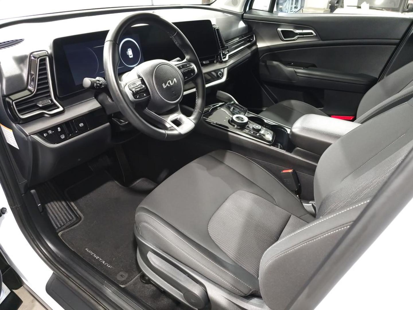 Kia Sportage 1.6 T-GDi HEV Drive 4X2 (Pack Design)