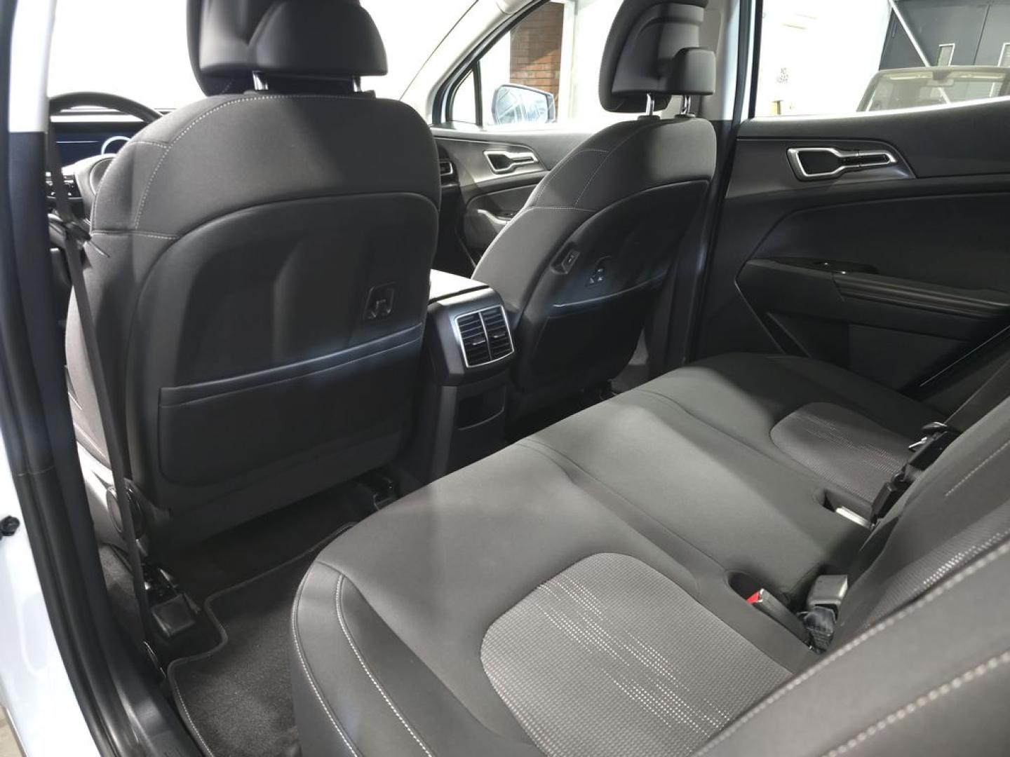 Kia Sportage 1.6 T-GDi HEV Drive 4X2 (Pack Design)