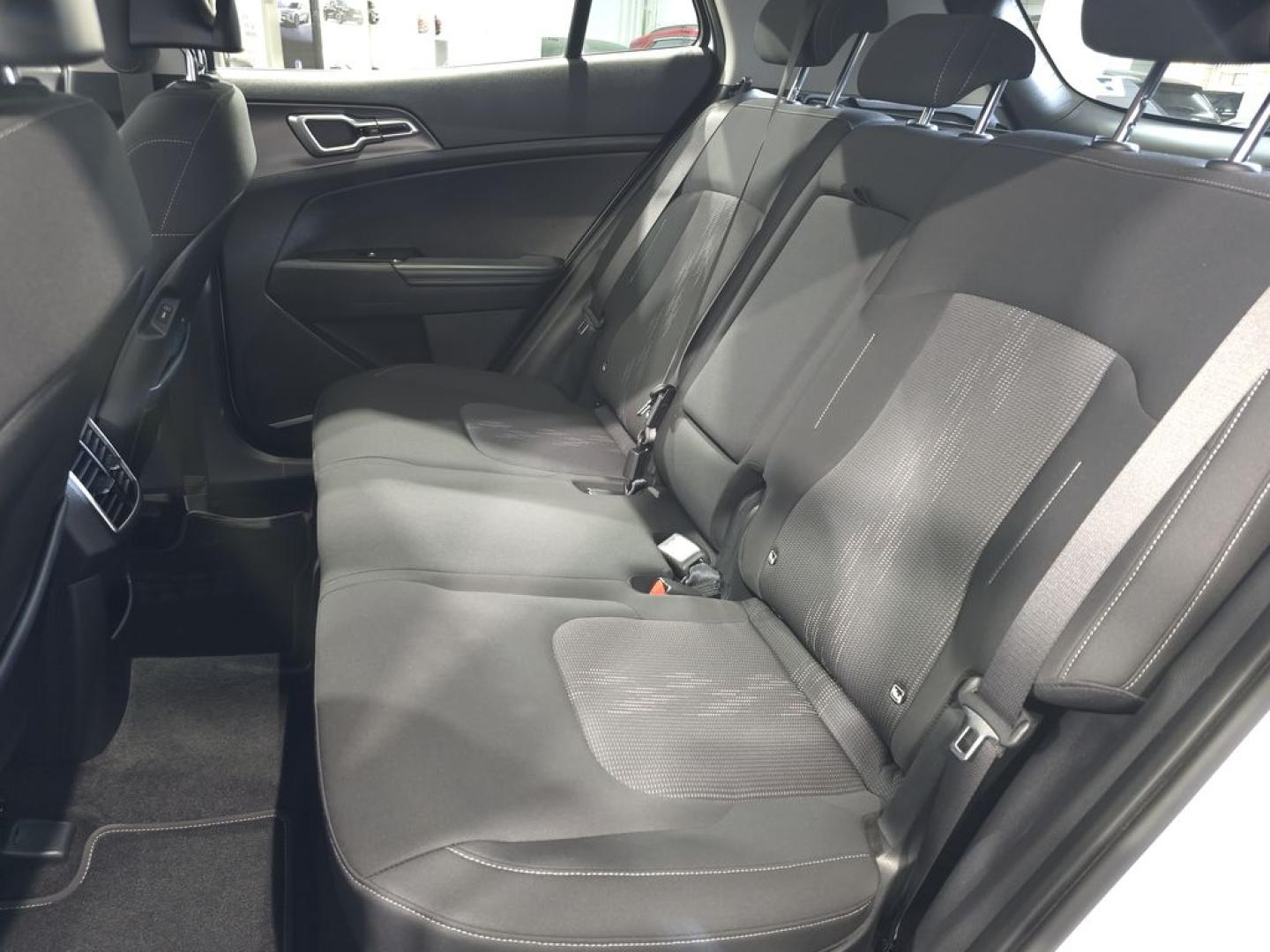 Kia Sportage 1.6 T-GDi HEV Drive 4X2 (Pack Design)