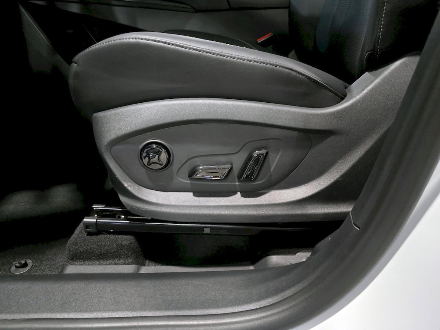 MG S9 1.5T PHEV Premium AUTO
