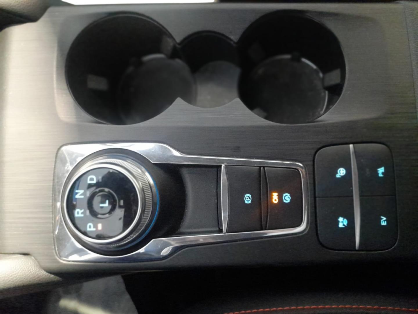 Ford Kuga ST-Line X 2.5 Duratec FHEV Auto