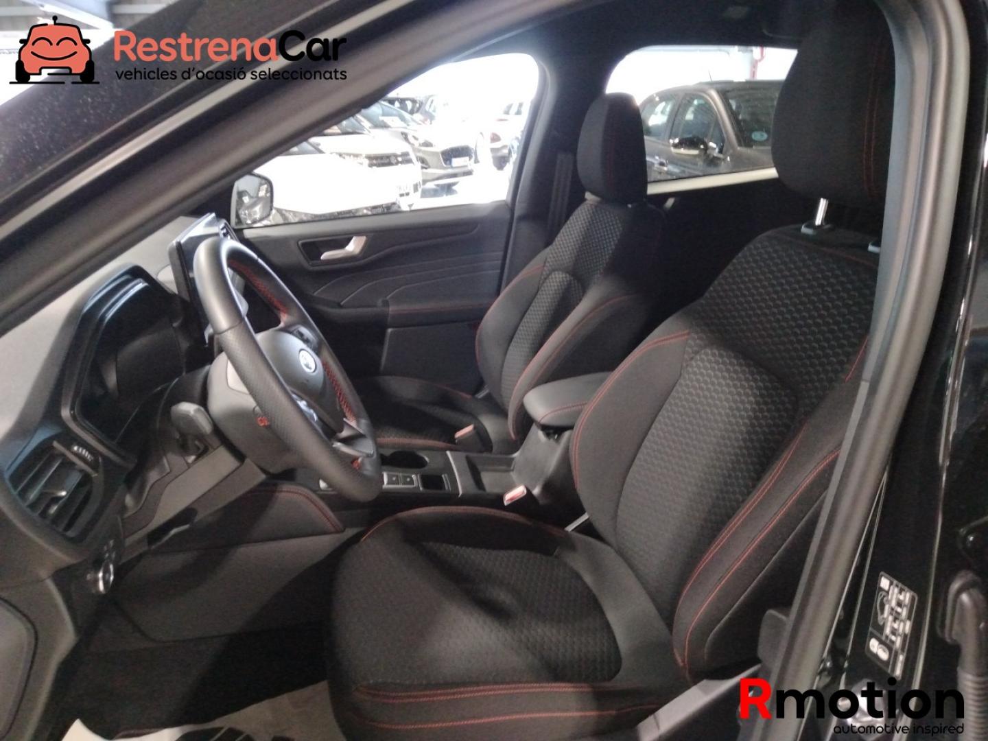 Ford Kuga 2.5 FHEV ST-LINE AUTO 180 5P