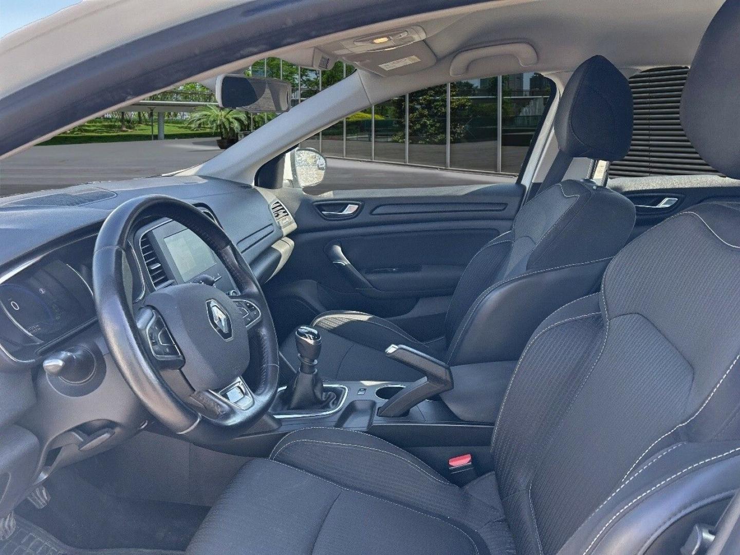 Renault Megane Business Blue dCi 81 kW (115CV)