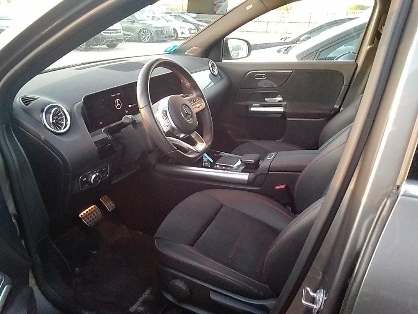 Mercedes Benz GLA GLA 250 e
