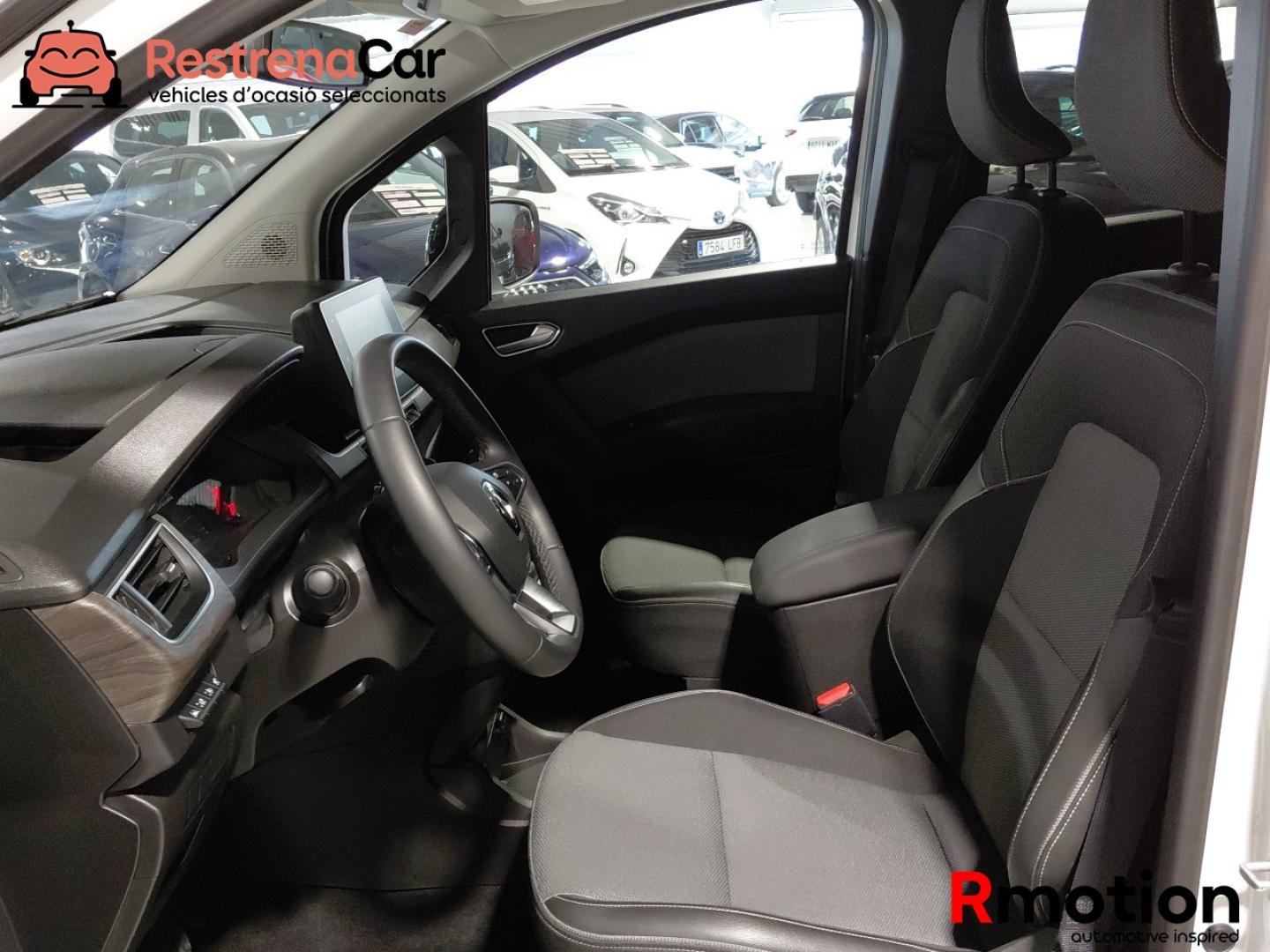 Renault Kangoo 1.3 TCE 96KW TECHNO EDC 130 5P