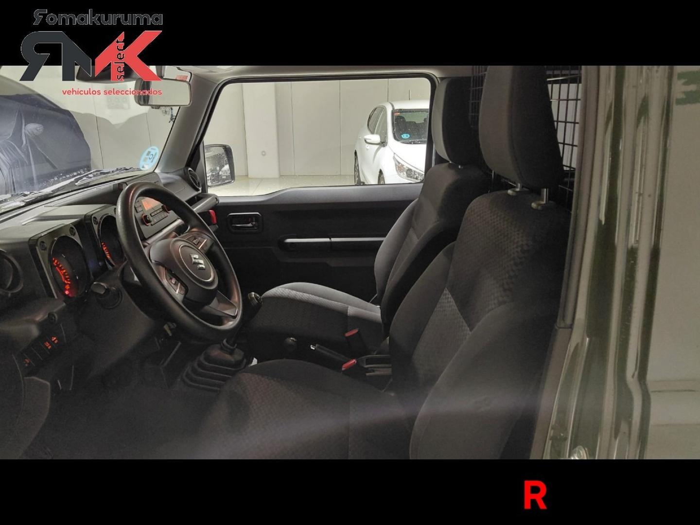 Suzuki Jimny 1.5 PRO 5MT