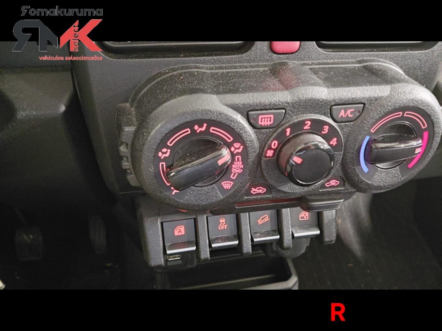 Suzuki Jimny 1.5 PRO 5MT