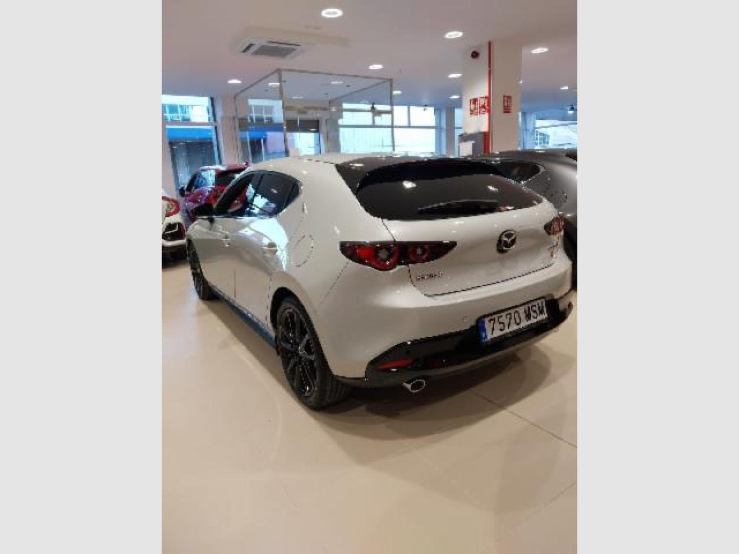 Mazda 3 2.0 e-SKYACTIV-G 90KW NAGISA