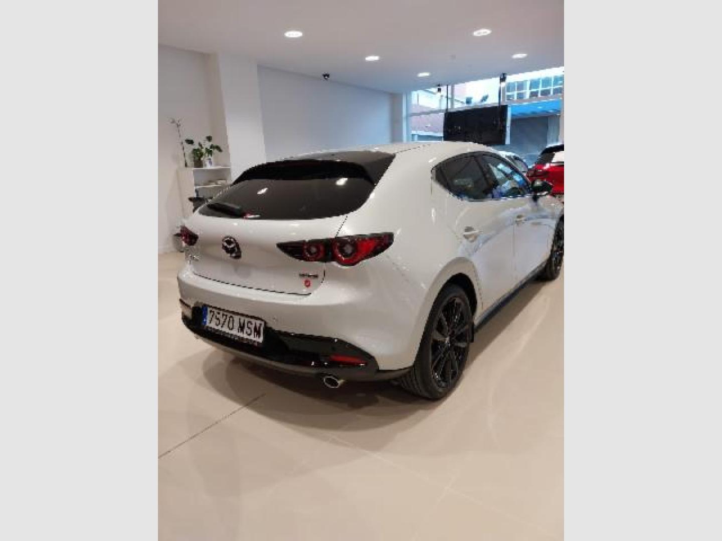 Mazda 3 2.0 e-SKYACTIV-G 90KW NAGISA