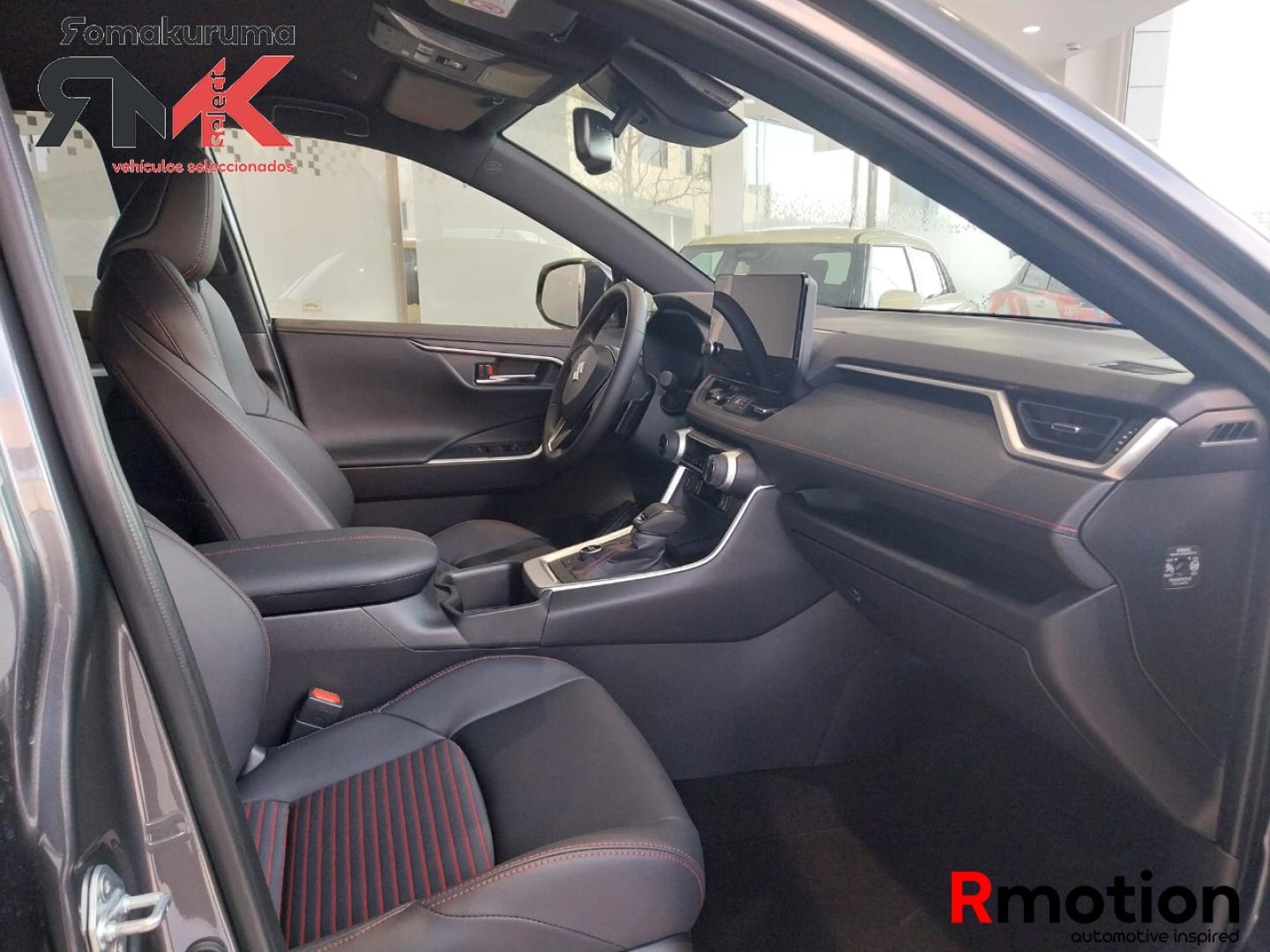 Suzuki Across 2.5 PHEV 4WD