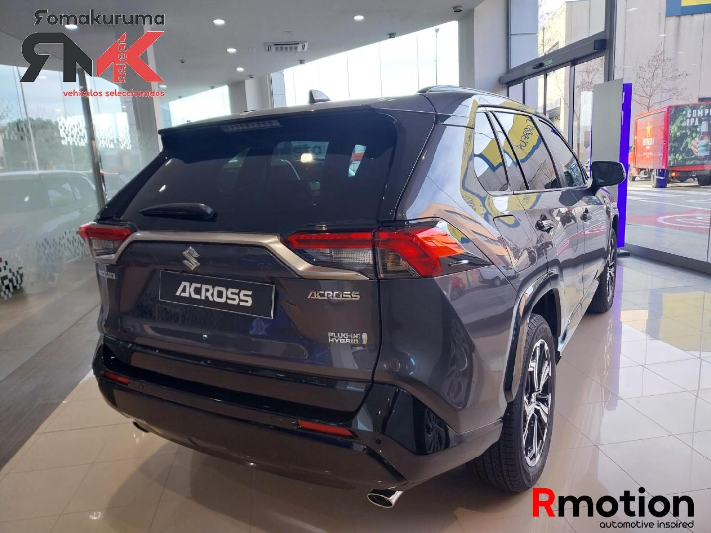 Suzuki Across 2.5 PHEV 4WD