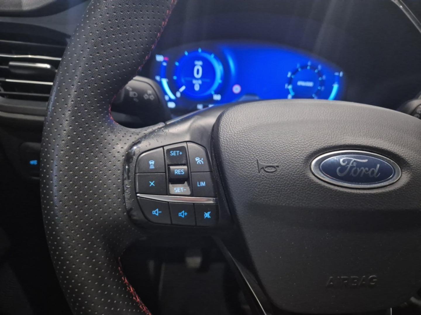 Ford Kuga ST-Line X 1.5T EcoBoost 110kW (150CV)