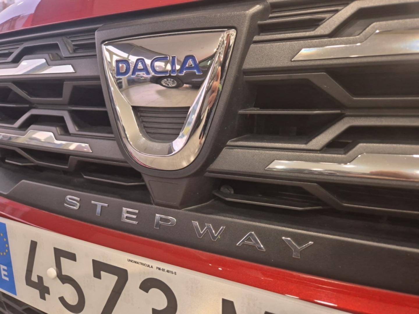 Dacia Sandero Essential TCe 67kW (90CV)