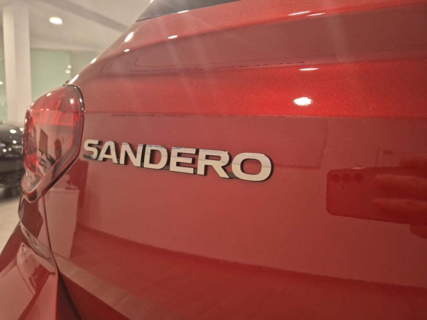 Dacia Sandero Essential TCe 67kW (90CV)